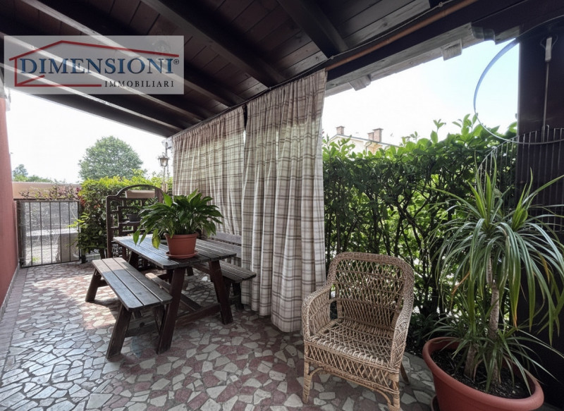 LIMENA In zona tranquilla e comoda ai principali servizi, proponiamo porzione di quadrifamiliare ...