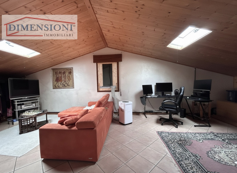 LIMENA In zona tranquilla e comoda ai principali servizi, proponiamo porzione di quadrifamiliare ...