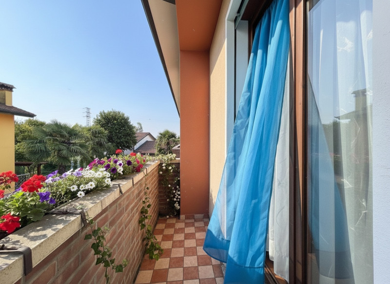 LIMENA Taggì di Sopra In zona tranquilla e comoda ai principali servizi, proponiamo porzione di q...