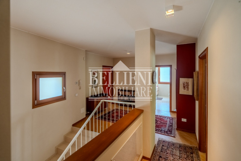 BORGO CASALE- In zona interna e tranquilla a cinque minuti a piedi dal centro storico di Vicenza,...