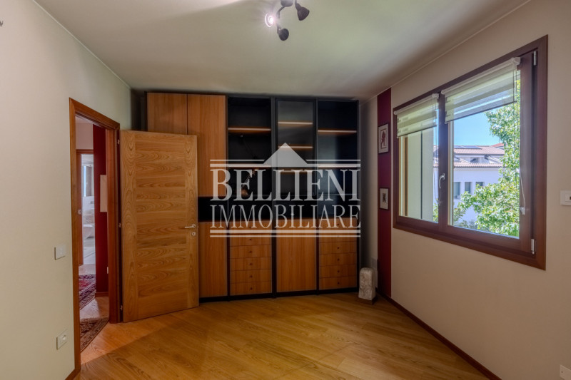 BORGO CASALE- In zona interna e tranquilla a cinque minuti a piedi dal centro storico di Vicenza,...