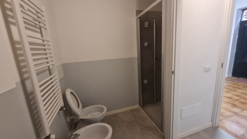 Monolocale al piano terra completamente ristrutturato 3 anni fa --- annuncio pubblicato con GESTI...