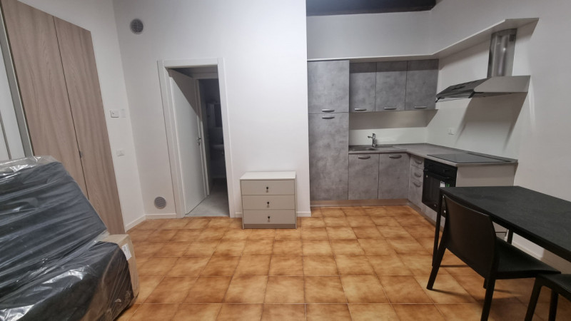 Monolocale al piano terra completamente ristrutturato 3 anni fa --- annuncio pubblicato con GESTI...