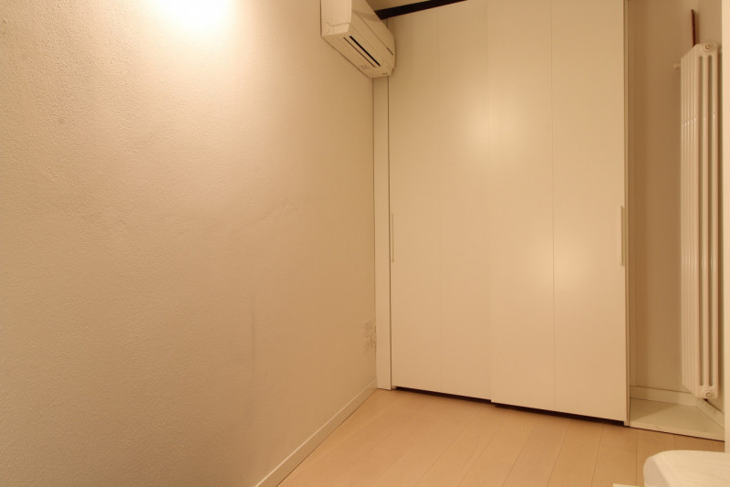 UBICAZIONE E CONTESTO

Nel pieno centro storico di Vicenza, a pochi passi dalla Basilica Palladia...