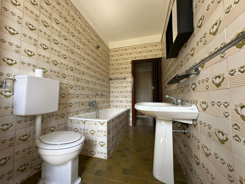 UBICAZIONE E CONTESTO

Nel comune di Torri di Quartesolo, in posizione strategica e allo stesso t...