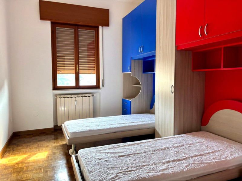 UBICAZIONE E CONTESTO
L’immobile è situato in una posizione strategica, nelle immediate vicinanze...