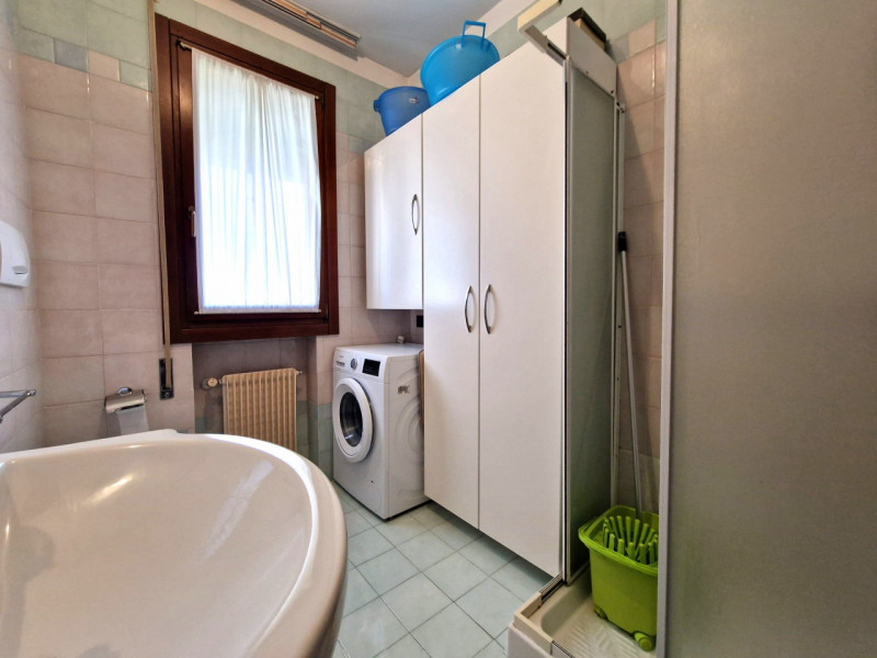 UBICAZIONE E CONTESTO

Nel comune di Torri di Quartesolo, in un contesto residenziale tranquillo ...