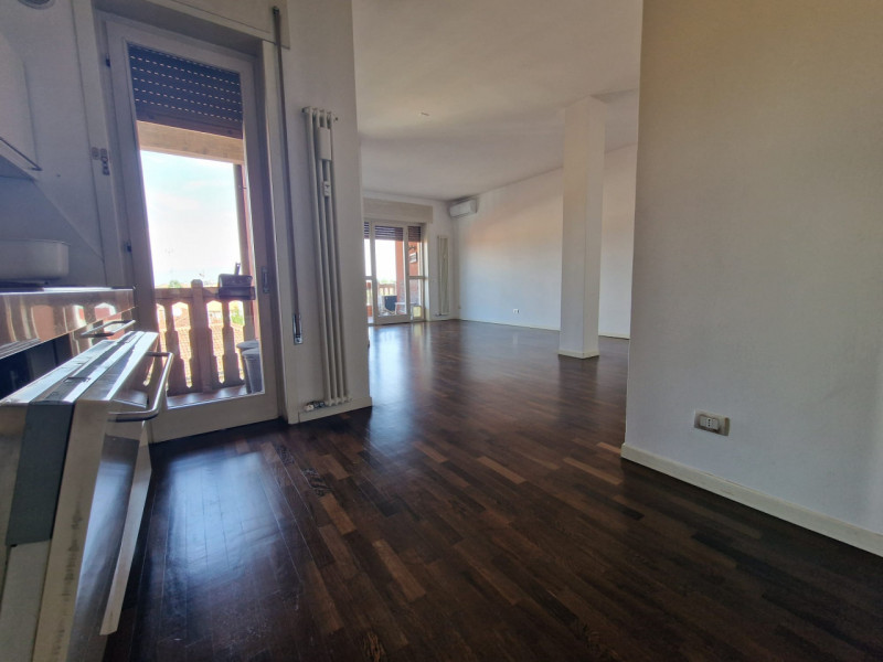 UBICAZIONE E CONTESTO

Nel quartiere San Marco, una delle zone residenziali più apprezzate e rich...