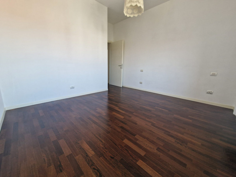UBICAZIONE E CONTESTO

Nel quartiere San Marco, una delle zone residenziali più apprezzate e rich...