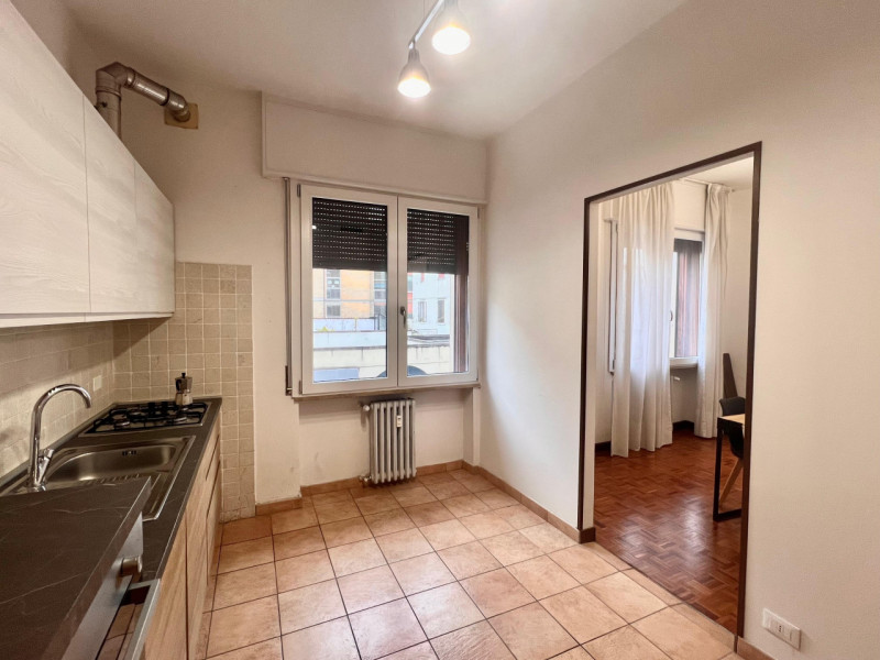 UBICAZIONE E CONTESTO

In una zona comoda e ben servita di Vicenza, proponiamo un appartamento si...