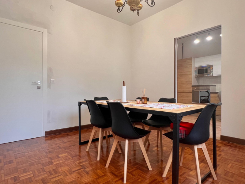 UBICAZIONE E CONTESTO

In una zona comoda e ben servita di Vicenza, proponiamo un appartamento si...