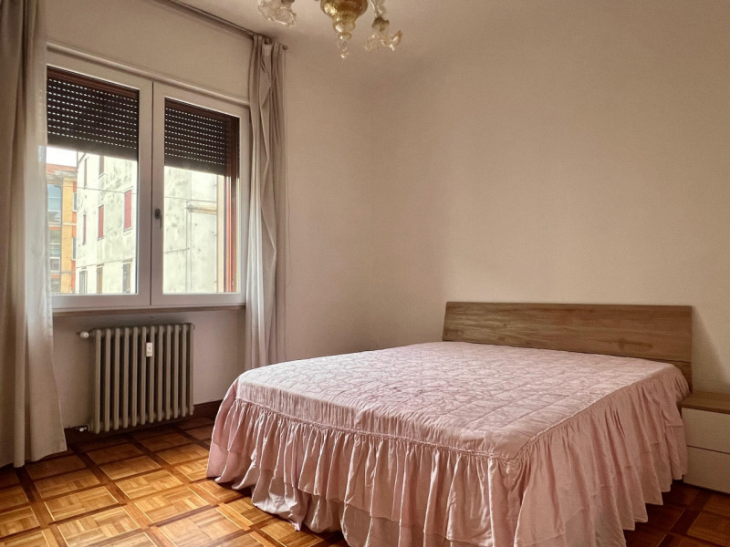 UBICAZIONE E CONTESTO

In una zona comoda e ben servita di Vicenza, proponiamo un appartamento si...