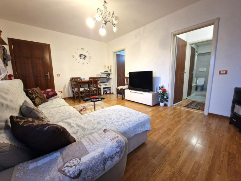 UBICAZIONE E CONTESTO

Nel comune di Longare, in posizione tranquilla e ben collegata ai principa...