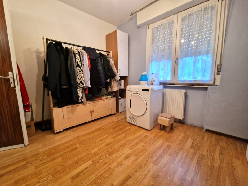 UBICAZIONE E CONTESTO

Nel comune di Longare, in posizione tranquilla e ben collegata ai principa...