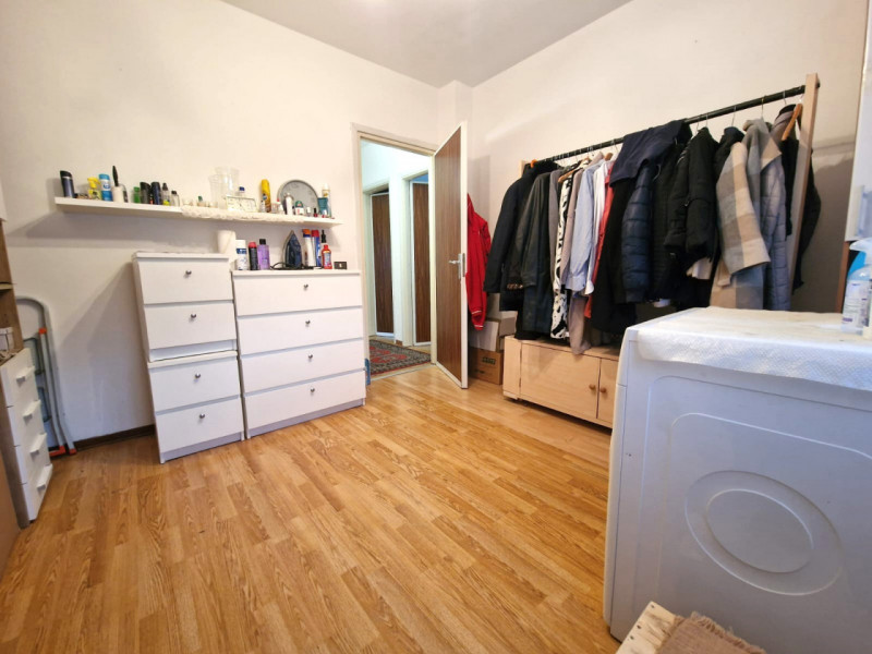 UBICAZIONE E CONTESTO

Nel comune di Longare, in posizione tranquilla e ben collegata ai principa...