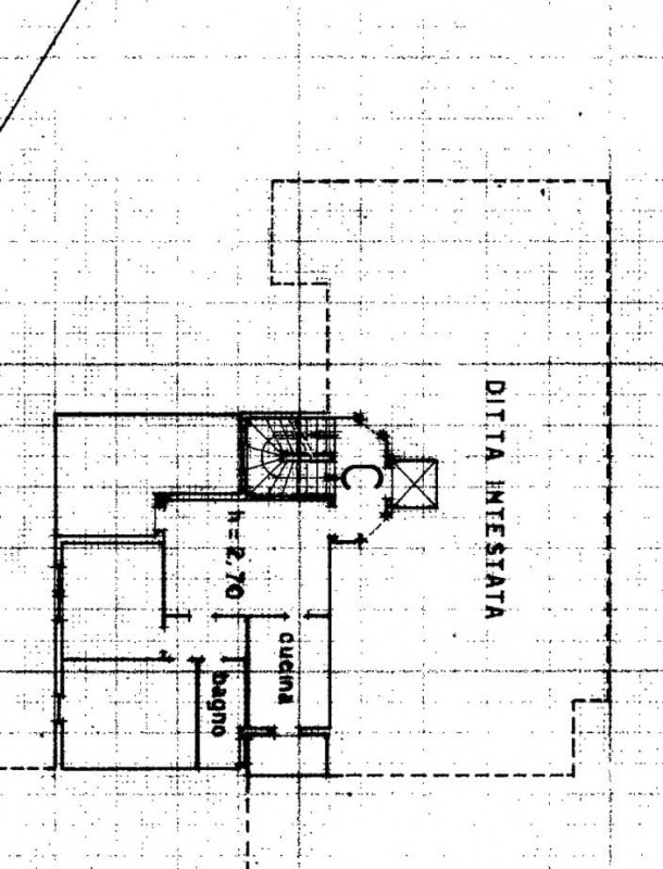 UBICAZIONE E CONTESTO

Nel comune di Longare, in posizione tranquilla e ben collegata ai principa...
