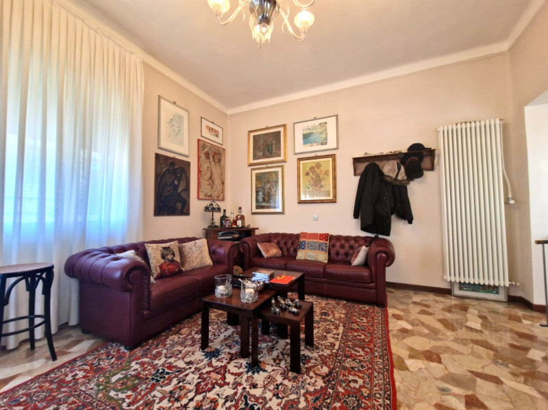 UBICAZIONE E CONTESTO

Nel cuore del centro storico di Vicenza, in una delle zone più ambite e co...