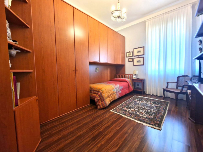 UBICAZIONE E CONTESTO

Nel cuore del centro storico di Vicenza, in una delle zone più ambite e co...