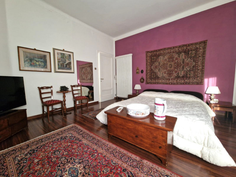 UBICAZIONE E CONTESTO

Nel cuore del centro storico di Vicenza, in una delle zone più ambite e co...