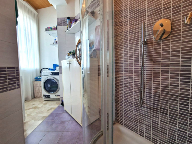 UBICAZIONE E CONTESTO

Nel cuore del centro storico di Vicenza, in una delle zone più ambite e co...