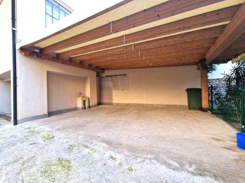 UBICAZIONE E CONTESTO

Nel cuore del centro storico di Vicenza, in una delle zone più ambite e co...