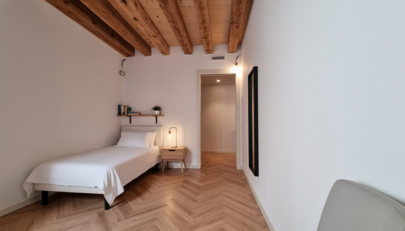 ATTICO CON TERRAZZA A TASCA - RISTRUTTURATO NEL 2024

UBICAZIONE E CONTESTO

Un'opportunità esclu...