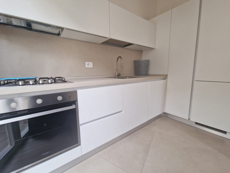 UBICAZIONE E CONTESTO

Nel cuore del centro storico di Vicenza, in Contrà San Pietro, a pochi pas...