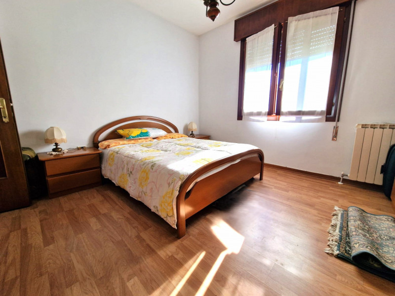 UBICAZIONE E CONTESTO
Nel cuore di Torri di Quartesolo, in una zona residenziale tranquilla e com...