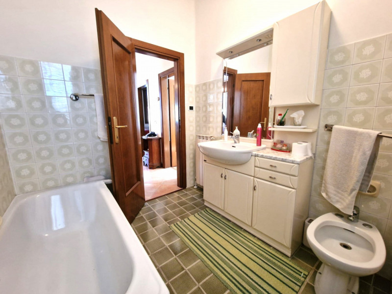 UBICAZIONE E CONTESTO
Nel cuore di Torri di Quartesolo, in una zona residenziale tranquilla e com...