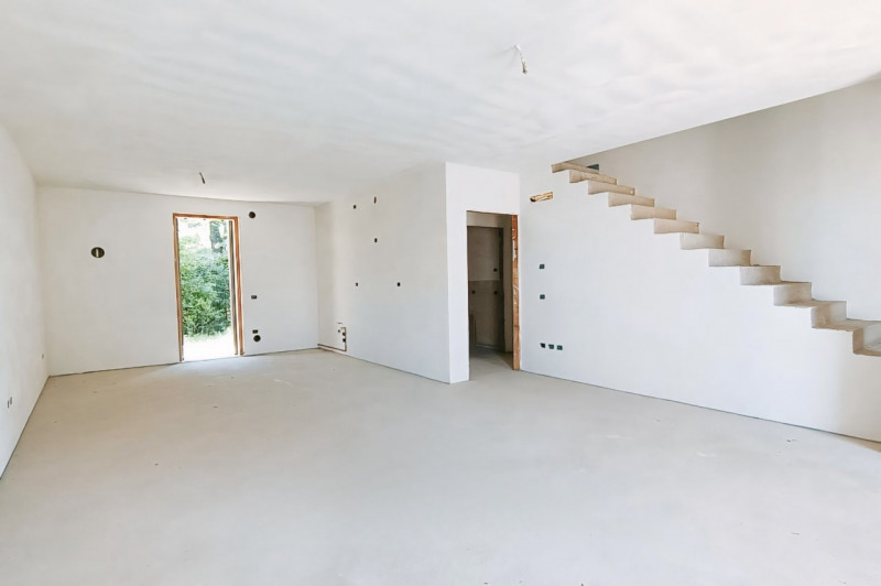 (Per INFO 3316190143) A Campodarsego proponiamo nuove bifamiliari con ampi spazi interni ed ester...