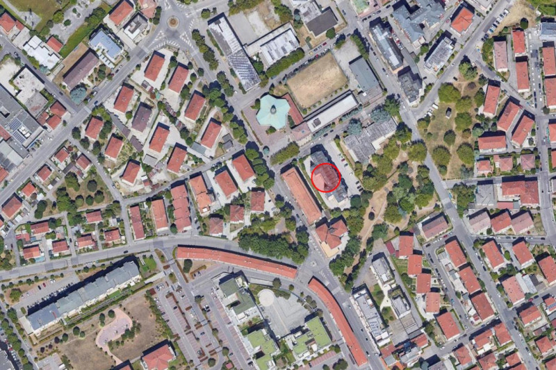 Quest’immobile viene venduto tramite asta online.

Locale commerciale situato in Vicenza (VI), vi...