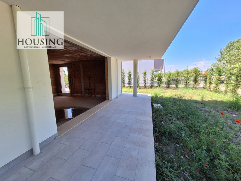 Quartiere San Lorenzo, Abano Terme, proponiamo una nuova casa singola, attualmente al grezzo perm...