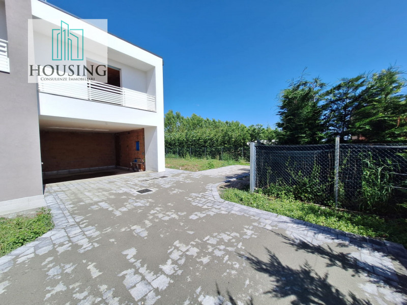 Quartiere San Lorenzo, Abano Terme, proponiamo una nuova casa singola, attualmente al grezzo perm...