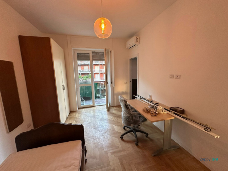 Milano Affitto Appartamento quadrilocale