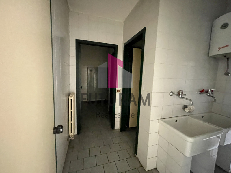 RIF:  070.1NM -  FOSSO' (VE)  -  PER INFO 0444/310220

Propongo in vendita un capannone di 710 mq...