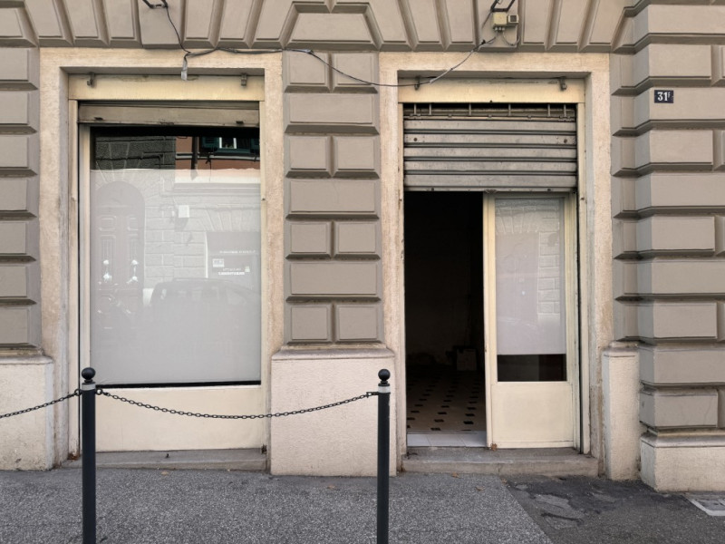 Trieste Vendita Negozio