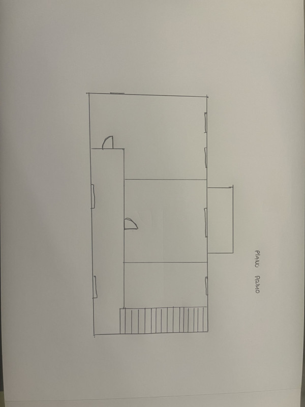 (Per INFO Vittorio 3517343301) A Montebelluna, in zona residenziale comoda ai servizi ma defilata...