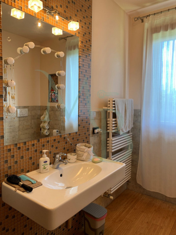 VIGONZA (PD): Immobiliare MB è lieta di presentare, in esclusiva, nella zona residenziale di Vigo...