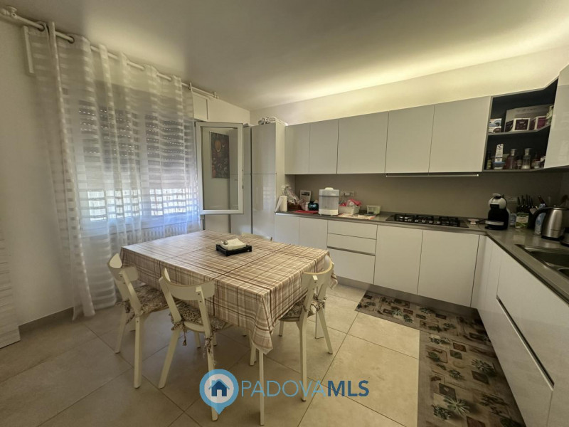APPARTAMENTO IN BIFAMILIARE IN VENDITA ZONA SAN PAOLO- PADOVA Immobile in esclusiva al Gruppo Pad...