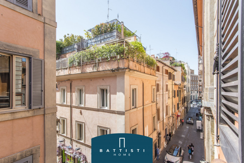 Roma Affitto Appartamento trilocale
