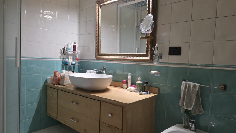 Proponiamo in vendita a Saletto di Borgo veneto un'affascinante villa dallo stile senza tempo, ca...