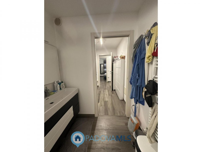 APPARTAMENTO IN BIFAMILIARE IN VENDITA ZONA SAN PAOLO- PADOVA

Immobile in esclusiva al Gruppo Pa...