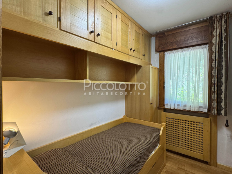 Rif. A5329 - Cortina d'Ampezzo - Località Incantevole - immerso nel verde a solo 10 minuti dal ce...