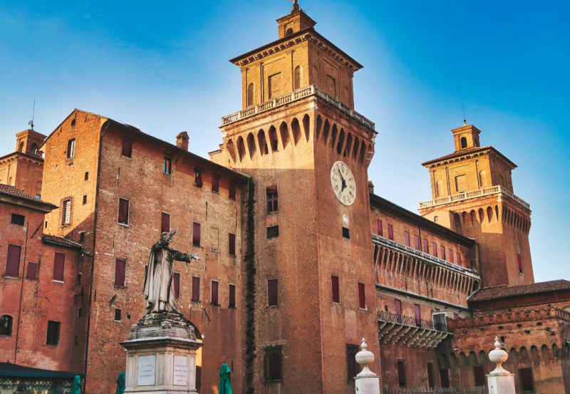 Ferrara Affitto Negozio