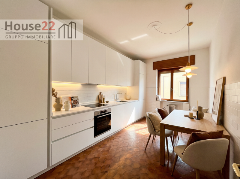 SAN PIO X Via CORBETTA 76  - VICENZA. Interno al quartiere, in palazzina ben abitata di solo sei ...