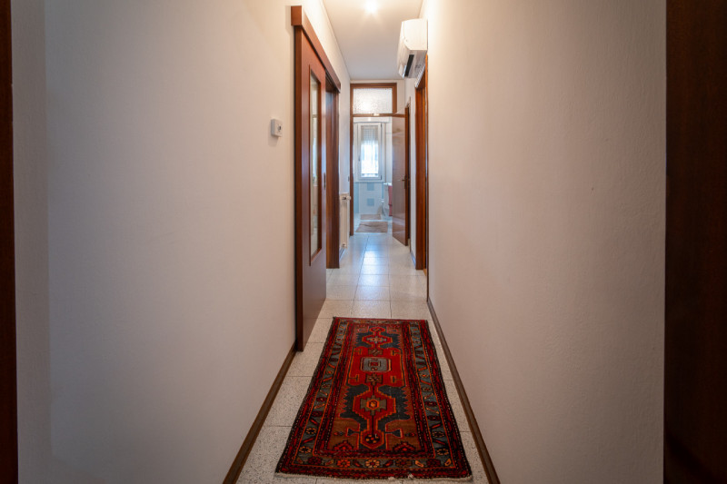 PIOVE DI SACCO zona ex piscina - In piccolo contesto condominiale APPARTAMENTO al primo piano in ...