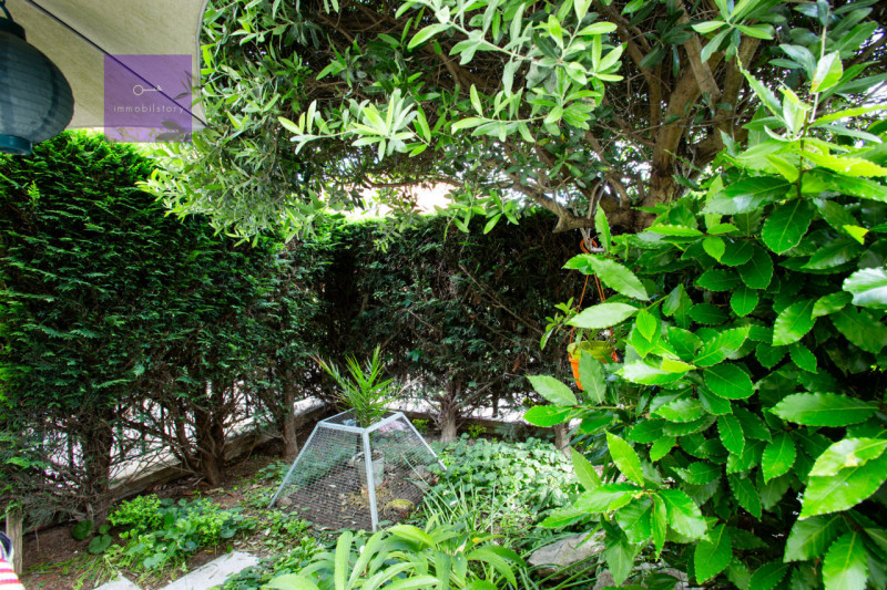 Monselice, tra i profumi dei Colli Euganei e il fascino del borgo storico, questa casa a schiera ...