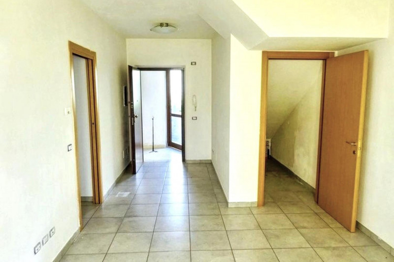 Monte Roberto Vendita Appartamento trilocale