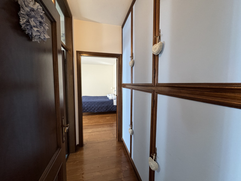 Rif.BC234  Per info: Daniel 39 39 87 87 04


Proponiamo in vendita una villa singola immersa nel ...