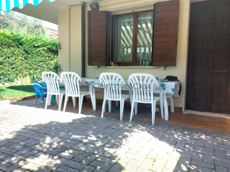 Rif. AT209 – Ad Abano Terme, proponiamo in vendita un'esclusiva soluzione abitativa di testa, ind...